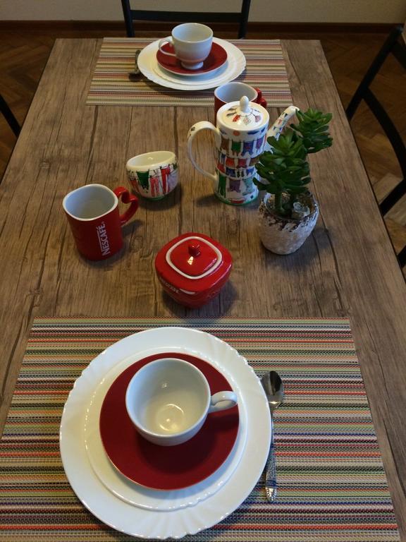 Apartment On Tabidze 3/5 Тбилиси Стая снимка